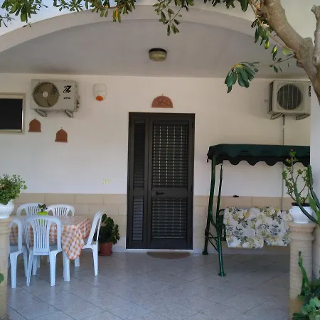 Il Melograno Salento Frühstückspension 3*