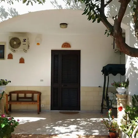 Bed and Breakfast Il Melograno Salento Torre Inserraglio